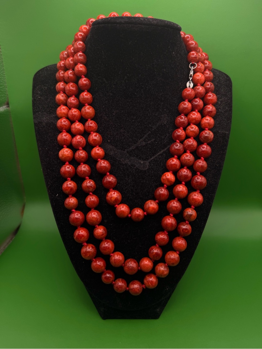 925 Sterling Silver Clasp Vintage Coral Collar 60”.